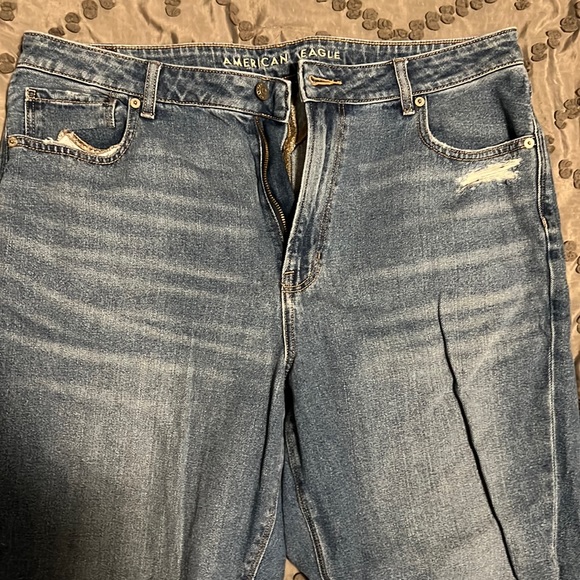 American Eagle Outfitters Denim - American Eagle Mom Jeans